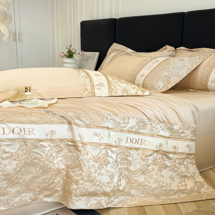 91家纺网 家纺一手货源 找家纺 帝王家纺 2025新款浮雕刺绣水洗天丝真丝夏被四件套冰丝三件套夏季直播 花蔓枝—香槟