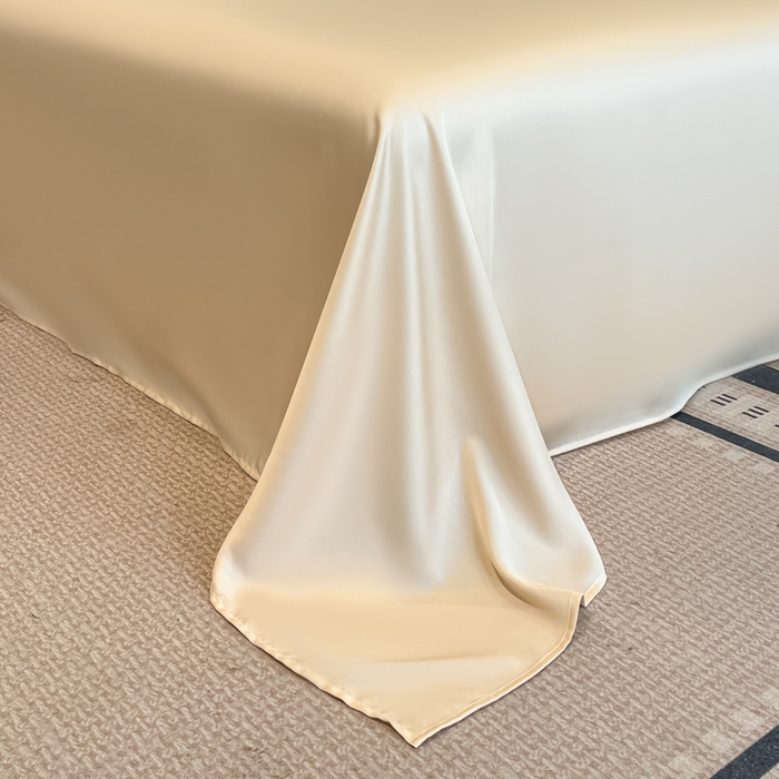 91家纺网 家纺一手货源 找家纺 帝王家纺 2025新款浮雕刺绣水洗天丝真丝夏被四件套冰丝三件套夏季直播 花蔓枝—香槟