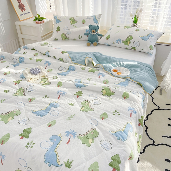 91家纺网 家纺一手货源 找家纺 Mata蔓塔家 2025春夏新款印花水洗双层纱单夏被夏凉被空调被（有买家秀） 恐龙星球