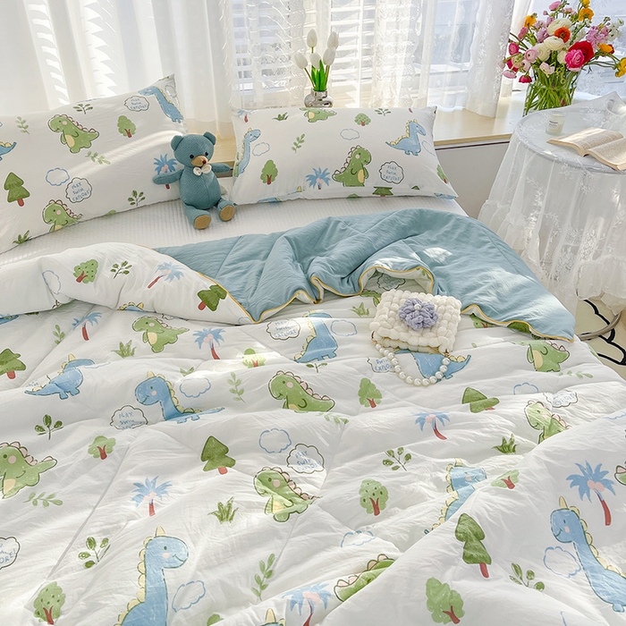 91家纺网 家纺一手货源 找家纺 Mata蔓塔家 2025春夏新款印花水洗双层纱单夏被夏凉被空调被（有买家秀） 恐龙星球