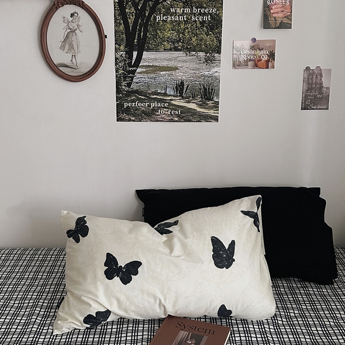 91家纺网 家纺一手货源 找家纺 （总）柚可家居 2025新款数码活性印花四件套-黑格蝶舞风格一