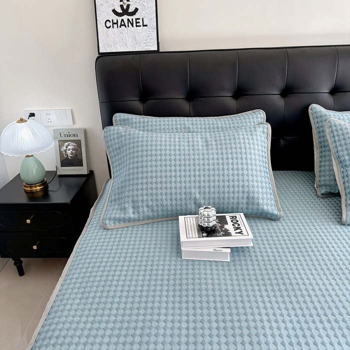 91家纺网 家纺一手货源 找家纺 兜米2025新款菱形格床笠凉席 菱形格蓝