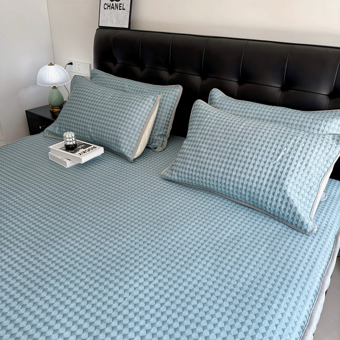 91家纺网 家纺一手货源 找家纺 兜米2025新款菱形格床笠凉席 菱形格蓝