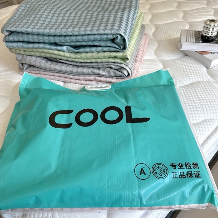 91家纺网 家纺一手货源 找家纺 兜米2025新款菱形格床笠凉席 包装袋