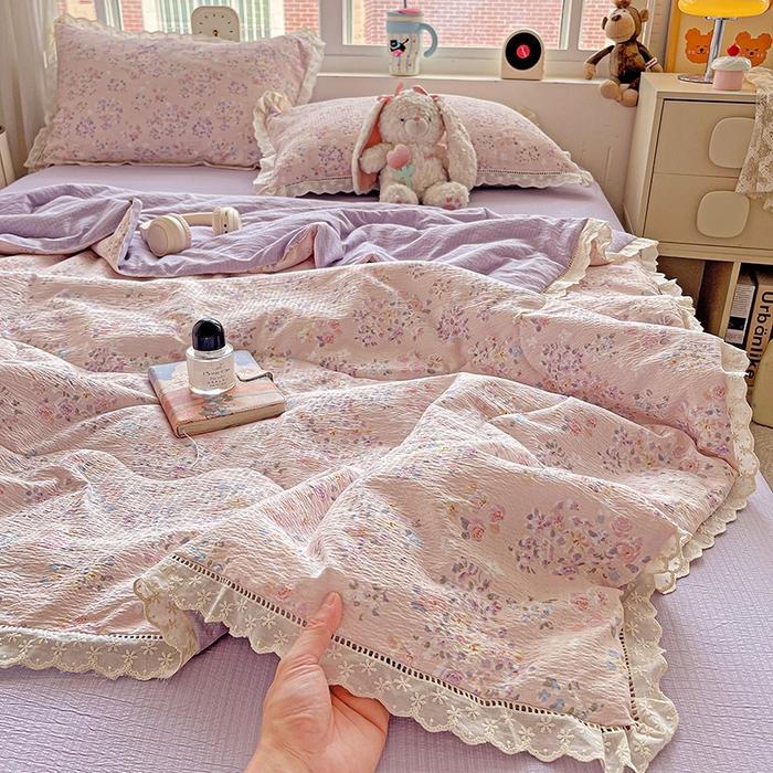 91家纺网 家纺一手货源 找家纺 （总）恋之语 2025春夏新款云感全棉纯棉花边款夏被夏凉被空调被四件套套件