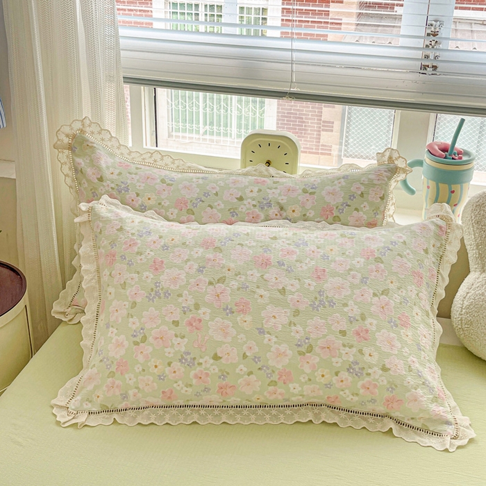 91家纺网 家纺一手货源 找家纺 恋之语 2025春夏新款云感全棉纯棉花边款夏被夏凉被空调被四件套套件 莱茵河畔