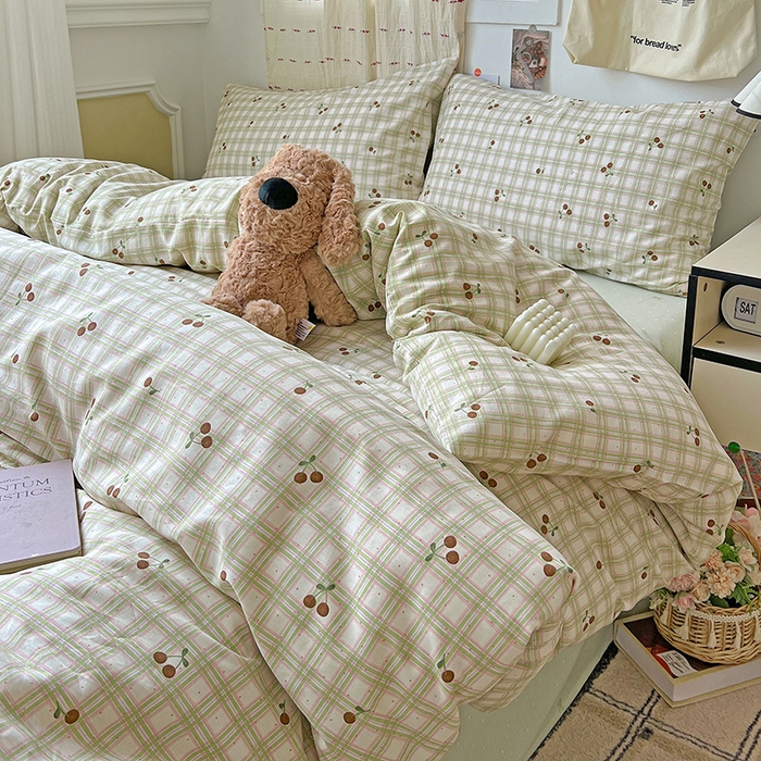 91家纺网 家纺一手货源 找家纺 耀悦家纺 2025新款INS减龄可爱风卡通四件套 阡陌樱桃