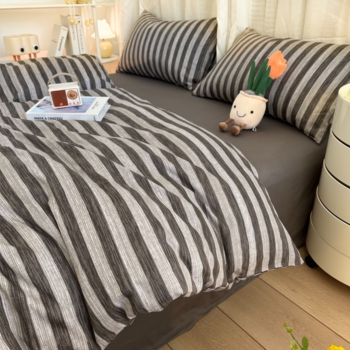 91家纺网 家纺一手货源 找家纺 （总）简宜家居（朝初家纺） 2025新款13070全棉纯棉斜纹简约北欧风四件套