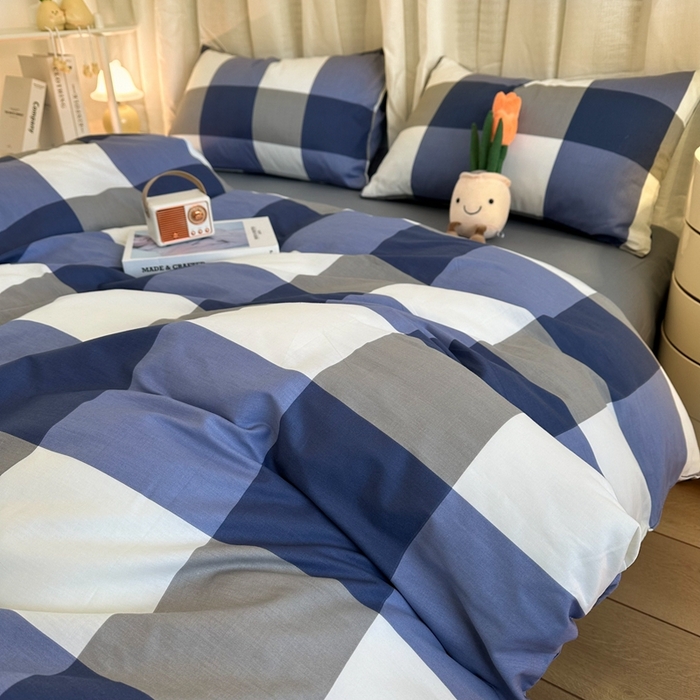 91家纺网 家纺一手货源 找家纺 简宜家居（朝初家纺） 2025新款13070全棉纯棉斜纹简约北欧风四件套 蓝大格