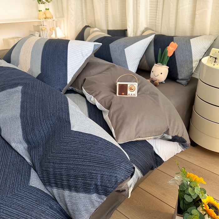 91家纺网 家纺一手货源 找家纺 简宜家居（朝初家纺） 2025新款13070全棉纯棉斜纹简约北欧风四件套 佩斯