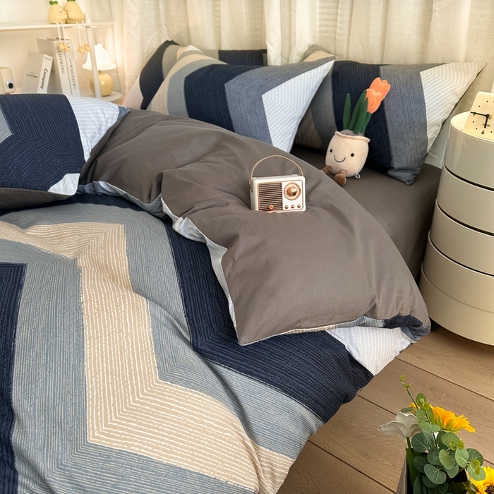 91家纺网 家纺一手货源 找家纺 简宜家居（朝初家纺） 2025新款13070全棉纯棉斜纹简约北欧风四件套 佩斯