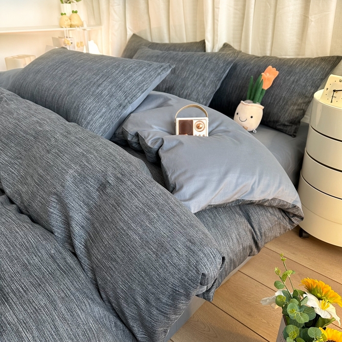 91家纺网 家纺一手货源 找家纺 简宜家居（朝初家纺） 2025新款13070全棉纯棉斜纹简约北欧风四件套 围城