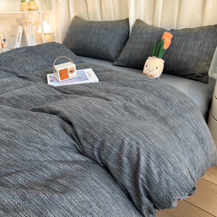 91家纺网 家纺一手货源 找家纺 简宜家居（朝初家纺） 2025新款13070全棉纯棉斜纹简约北欧风四件套 围城