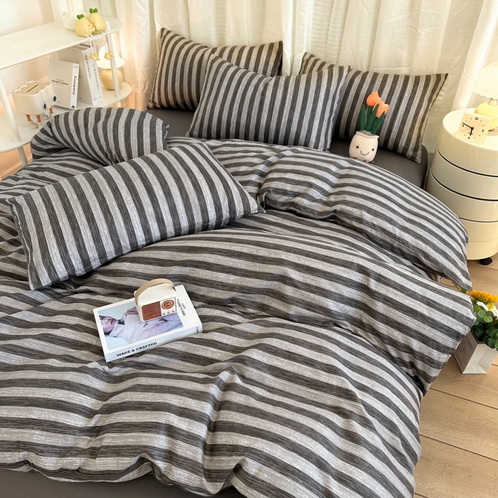 91家纺网 家纺一手货源 找家纺 简宜家居（朝初家纺） 2025新款13070全棉纯棉斜纹简约北欧风四件套 唯尚咖条