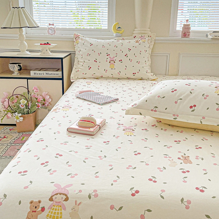 91家纺网 家纺一手货源 找家纺 卡普家居 2025新款全棉印花A版床笠 花季少女