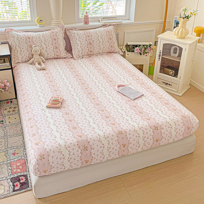 91家纺网 家纺一手货源 找家纺 卡普家居 2025新款全棉印花A版床笠 花间赋