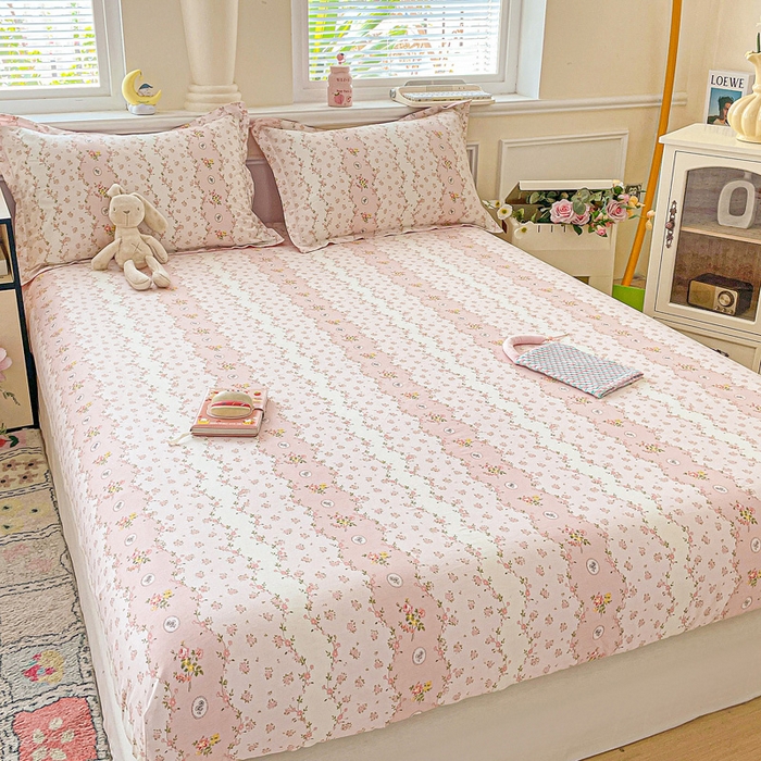 91家纺网 家纺一手货源 找家纺 卡普家居 2025新款全棉印花A版床笠 花间赋