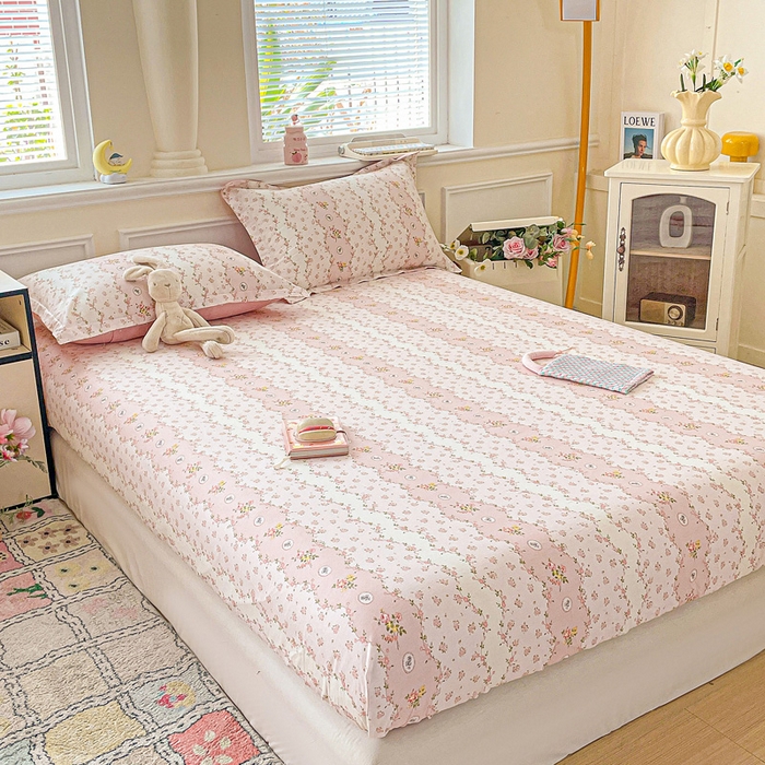 91家纺网 家纺一手货源 找家纺 卡普家居 2025新款全棉印花A版床笠 花间赋