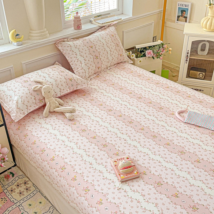 91家纺网 家纺一手货源 找家纺 卡普家居 2025新款全棉印花A版床笠 花间赋