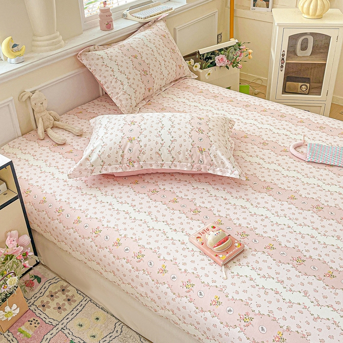 91家纺网 家纺一手货源 找家纺 卡普家居 2025新款全棉印花A版床笠 花间赋