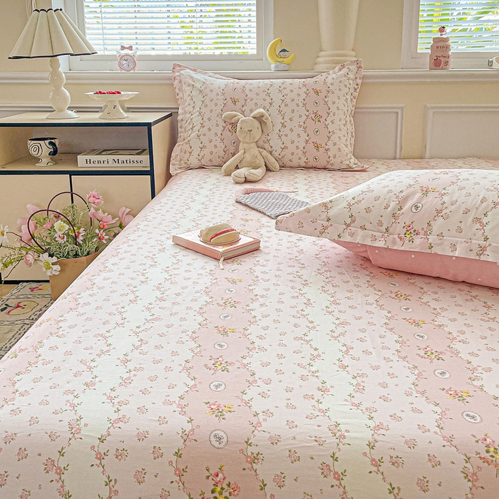 91家纺网 家纺一手货源 找家纺 卡普家居 2025新款全棉印花A版床笠 花间赋