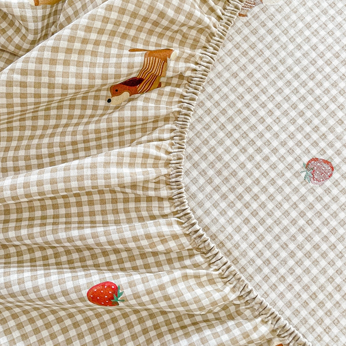 91家纺网 家纺一手货源 找家纺 卡普家居 2025新款全棉印花A版床笠 快乐追梦