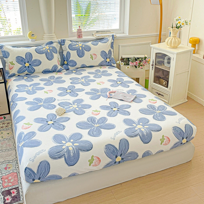 91家纺网 家纺一手货源 找家纺 卡普家居 2025新款全棉印花A版床笠 蓝色甜心