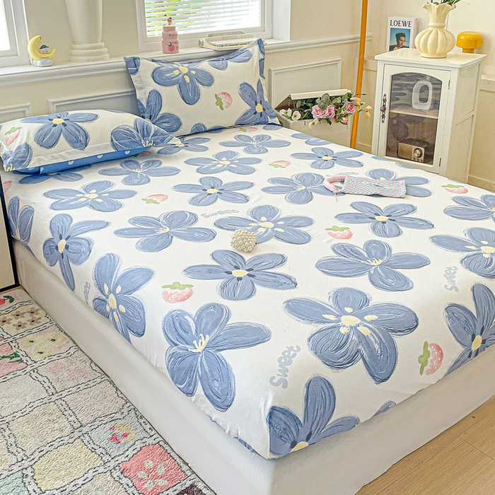 91家纺网 家纺一手货源 找家纺 卡普家居 2025新款全棉印花A版床笠 蓝色甜心