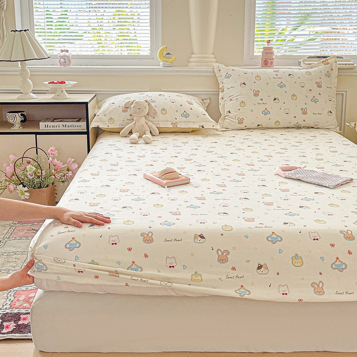 91家纺网 家纺一手货源 找家纺 卡普家居 2025新款全棉印花A版床笠 萌宠国度