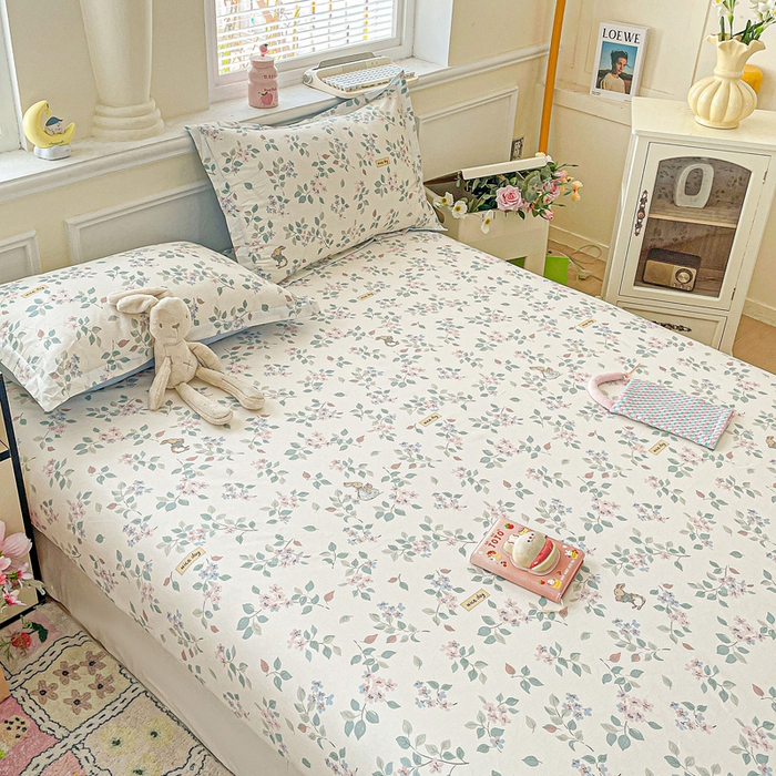 91家纺网 家纺一手货源 找家纺 卡普家居 2025新款全棉印花A版床笠 温暖思绪