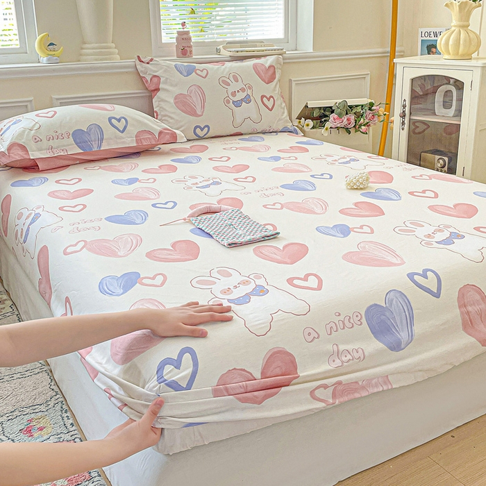 91家纺网 家纺一手货源 找家纺 卡普家居 2025新款全棉印花A版床笠 小兔可可