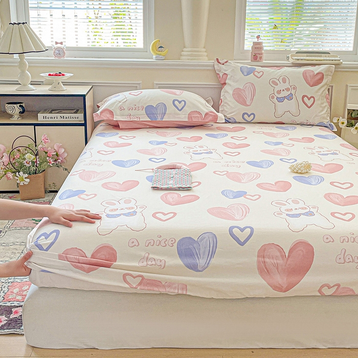 91家纺网 家纺一手货源 找家纺 卡普家居 2025新款全棉印花A版床笠 小兔可可