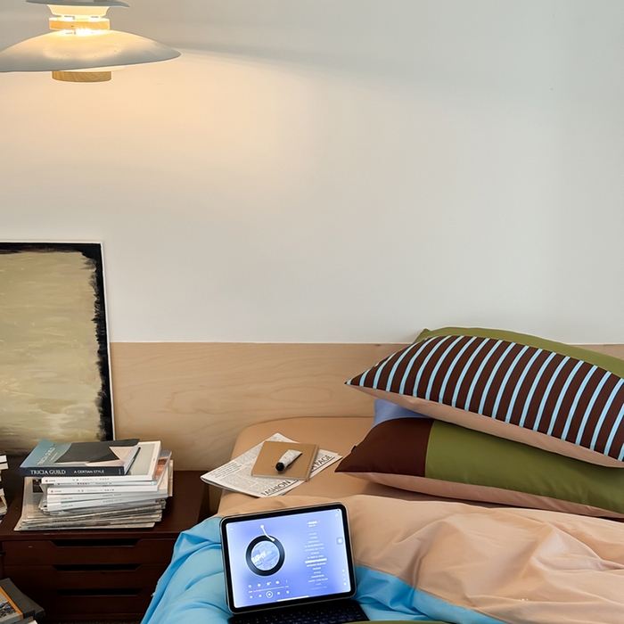 91家纺网 家纺一手货源 找家纺 柚可家居 2025年数码印花大版40支纯棉四件套 西海岸往事（送手提袋）