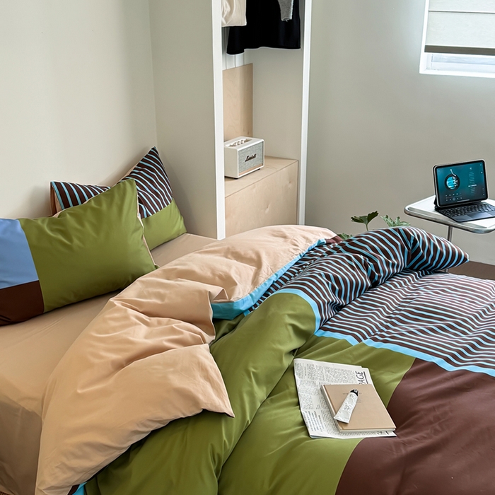 91家纺网 家纺一手货源 找家纺 柚可家居 2025年数码印花大版40支纯棉四件套 西海岸往事（送手提袋）