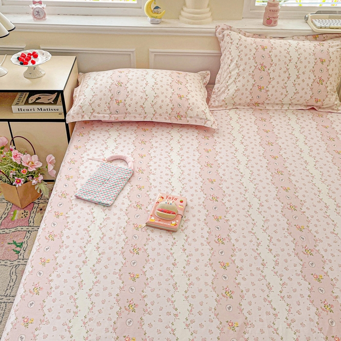 91家纺网 家纺一手货源 找家纺 卡普家居 2025新款全棉印花A版床单 花间赋