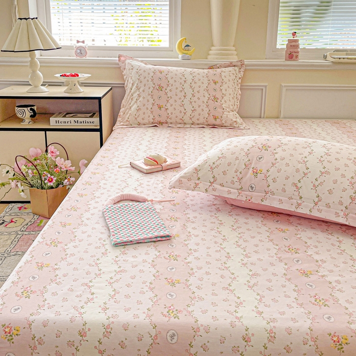 91家纺网 家纺一手货源 找家纺 卡普家居 2025新款全棉印花A版床单 花间赋