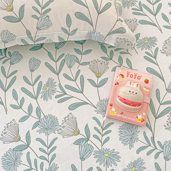 91家纺网 家纺一手货源 找家纺 卡普家居 2025新款全棉印花A版床单 蓝风铃