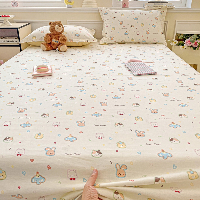 91家纺网 家纺一手货源 找家纺 卡普家居 2025新款全棉印花A版床单 萌宠国度