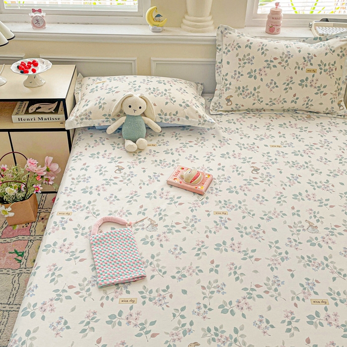 91家纺网 家纺一手货源 找家纺 卡普家居 2025新款全棉印花A版床单 温暖思绪