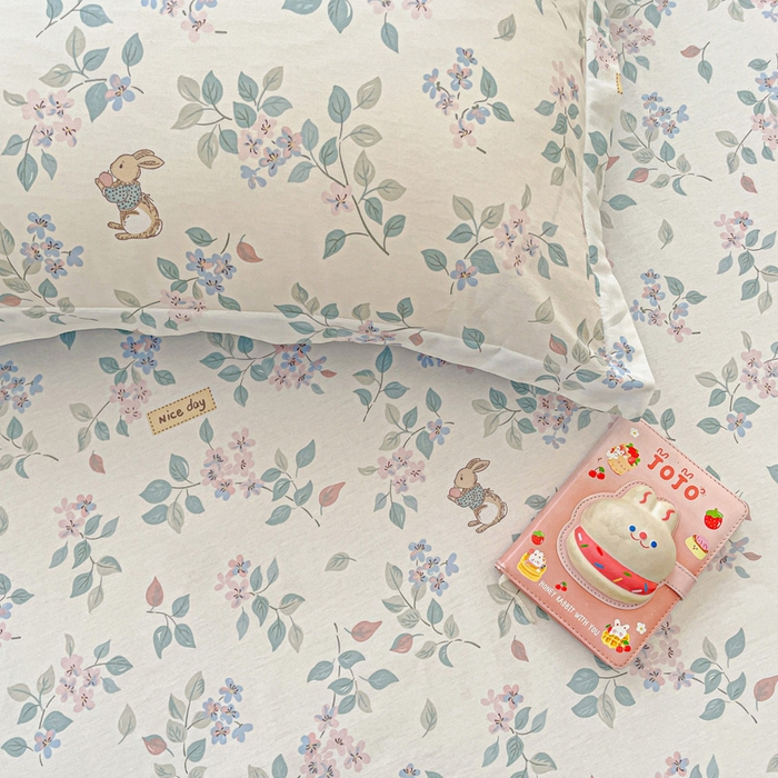 91家纺网 家纺一手货源 找家纺 卡普家居 2025新款全棉印花A版床单 温暖思绪