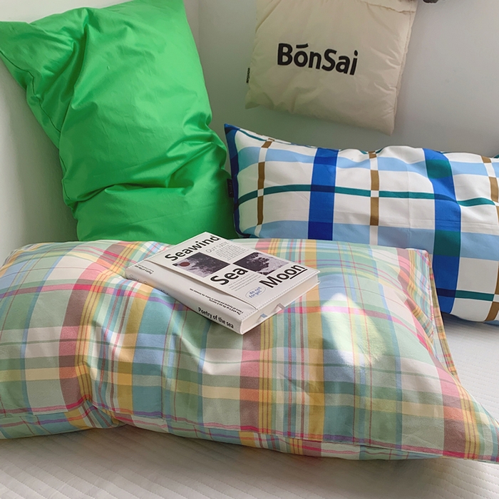 91家纺网 家纺一手货源 找家纺 柚可家居 2025新款40支13372多彩单枕套-枕套一 彩格