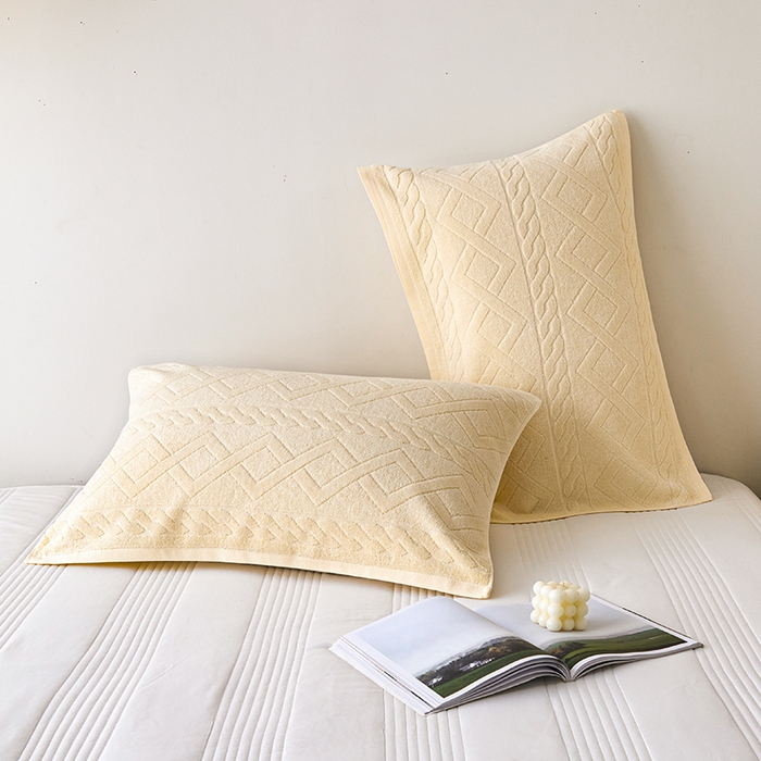 91家纺网 家纺一手货源 找家纺 悦然毛巾被 2025新款全棉纯棉老式枕巾毛圈款 旧时光米白