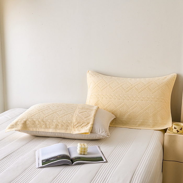 91家纺网 家纺一手货源 找家纺 悦然毛巾被 2025新款全棉纯棉老式枕巾毛圈款 旧时光米白