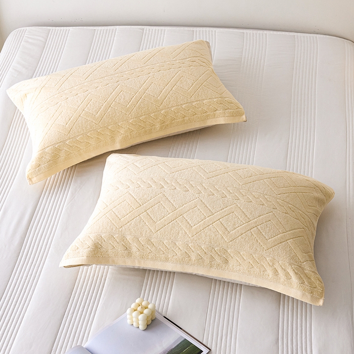 91家纺网 家纺一手货源 找家纺 悦然毛巾被 2025新款全棉纯棉老式枕巾毛圈款 旧时光米白