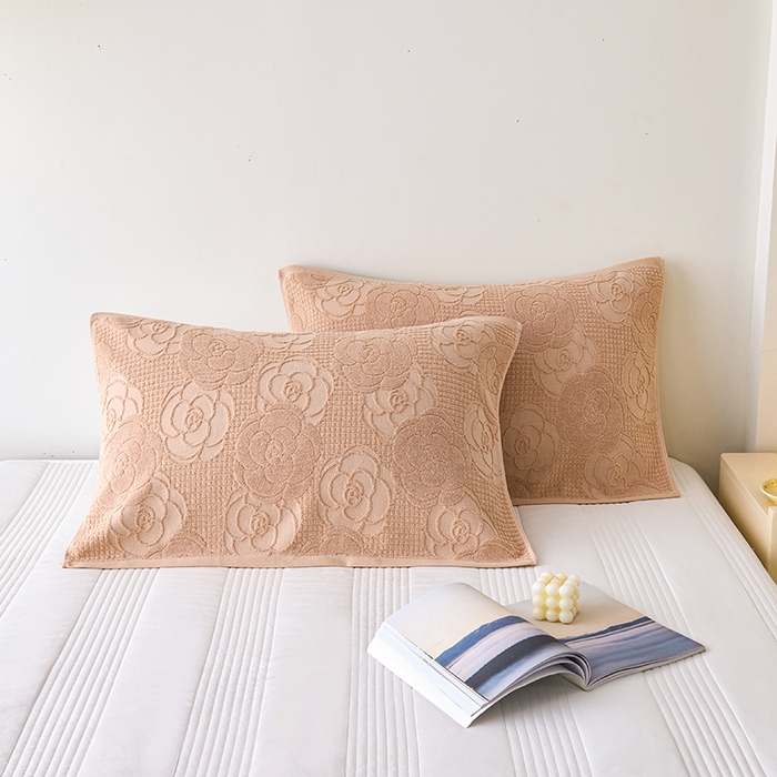 91家纺网 家纺一手货源 找家纺 悦然毛巾被 2025新款全棉纯棉老式枕巾毛圈款 玫瑰物语咖啡