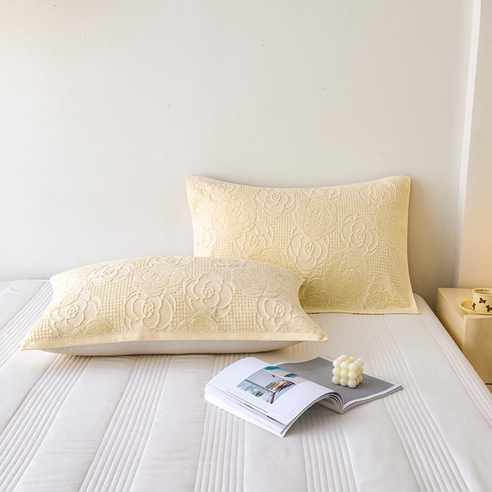 91家纺网 家纺一手货源 找家纺 悦然毛巾被 2025新款全棉纯棉老式枕巾毛圈款 玫瑰物语米白