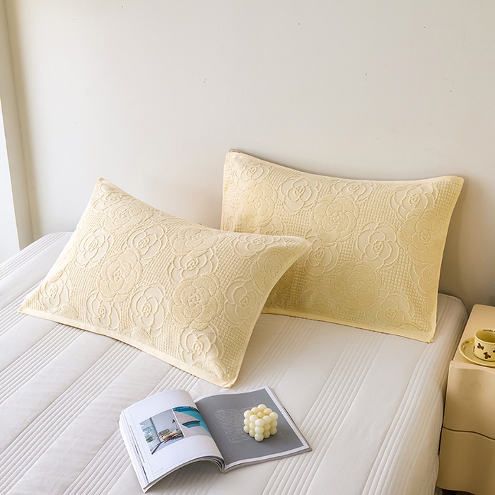 91家纺网 家纺一手货源 找家纺 悦然毛巾被 2025新款全棉纯棉老式枕巾毛圈款 玫瑰物语米白