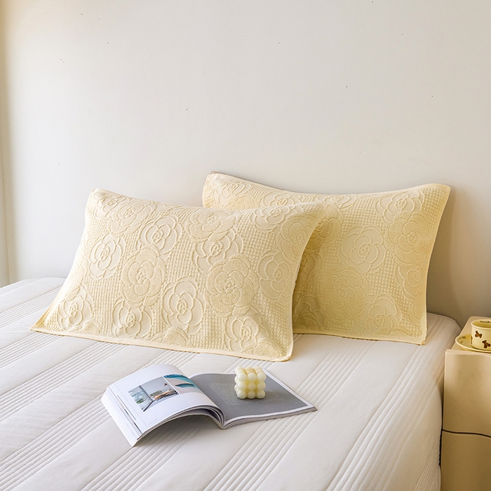 91家纺网 家纺一手货源 找家纺 悦然毛巾被 2025新款全棉纯棉老式枕巾毛圈款 玫瑰物语米白