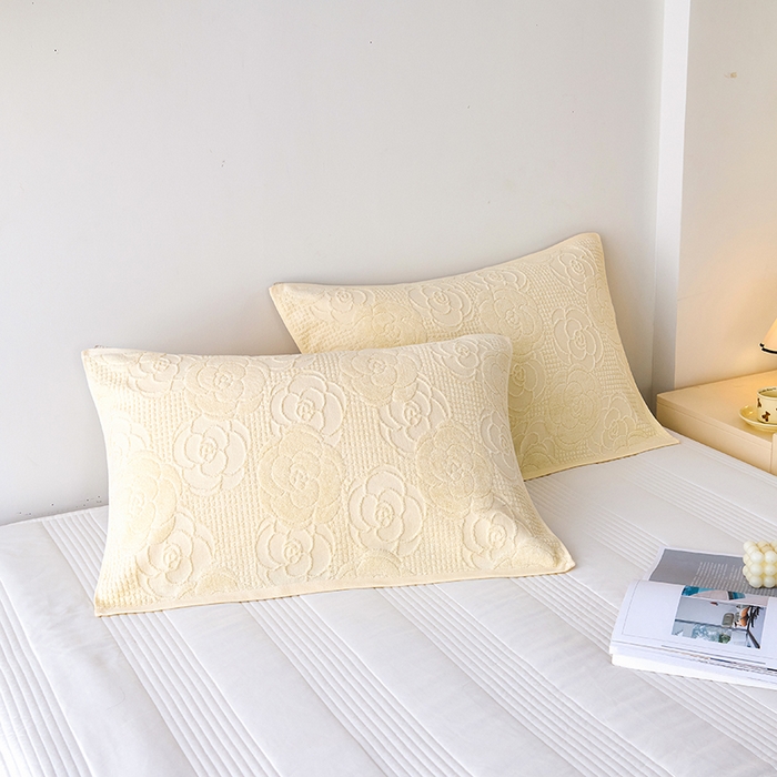 91家纺网 家纺一手货源 找家纺 悦然毛巾被 2025新款全棉纯棉老式枕巾毛圈款 玫瑰物语米白