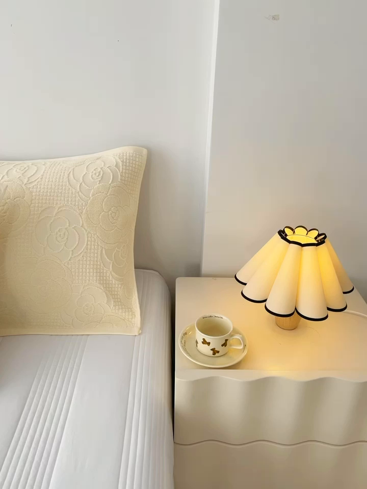 91家纺网 家纺一手货源 找家纺 悦然毛巾被 2025新款全棉纯棉老式枕巾毛圈款 玫瑰物语米白